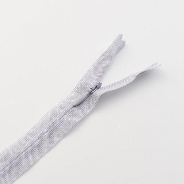 01_conceal-zipper-1