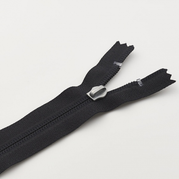 coil-zipper-standard-for-car-seats